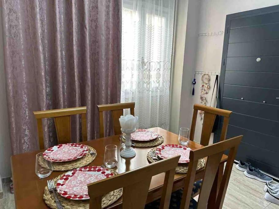 Frankie's House * Афины